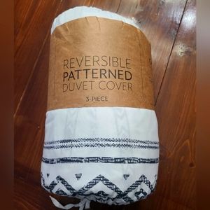 King/Cal King 3 Piece Reversible Duvet set